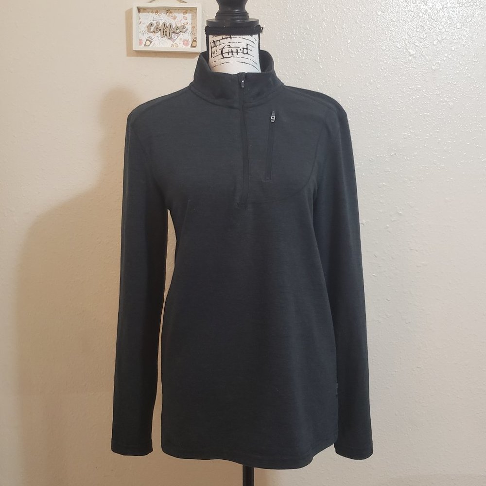 SwissTech  Zip up Pullover with zip pocket Size Small